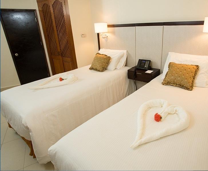 Pegasus Hotel Guyana ジョージタウン エクステリア 写真