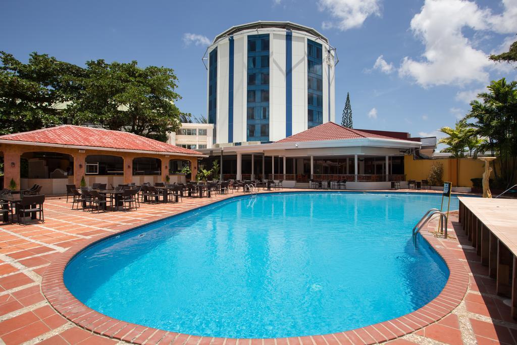 Pegasus Hotel Guyana ジョージタウン エクステリア 写真