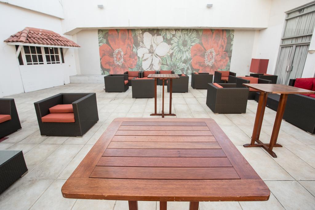 Pegasus Hotel Guyana ジョージタウン エクステリア 写真