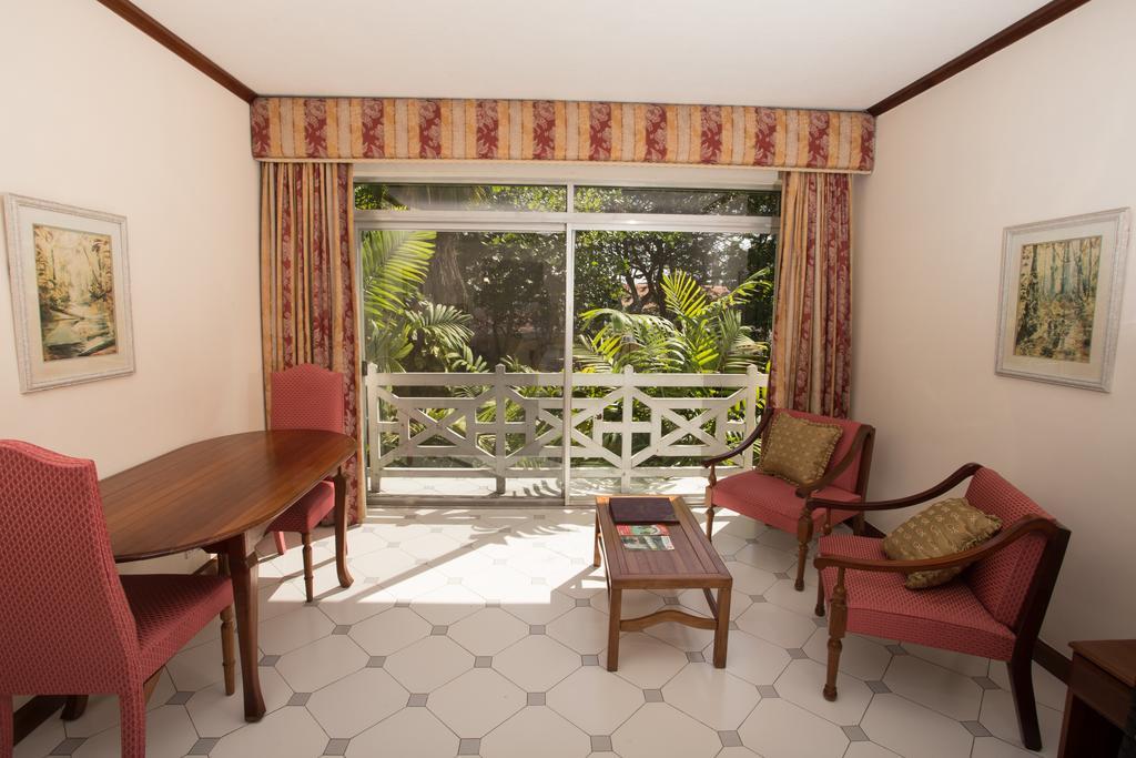 Pegasus Hotel Guyana ジョージタウン エクステリア 写真
